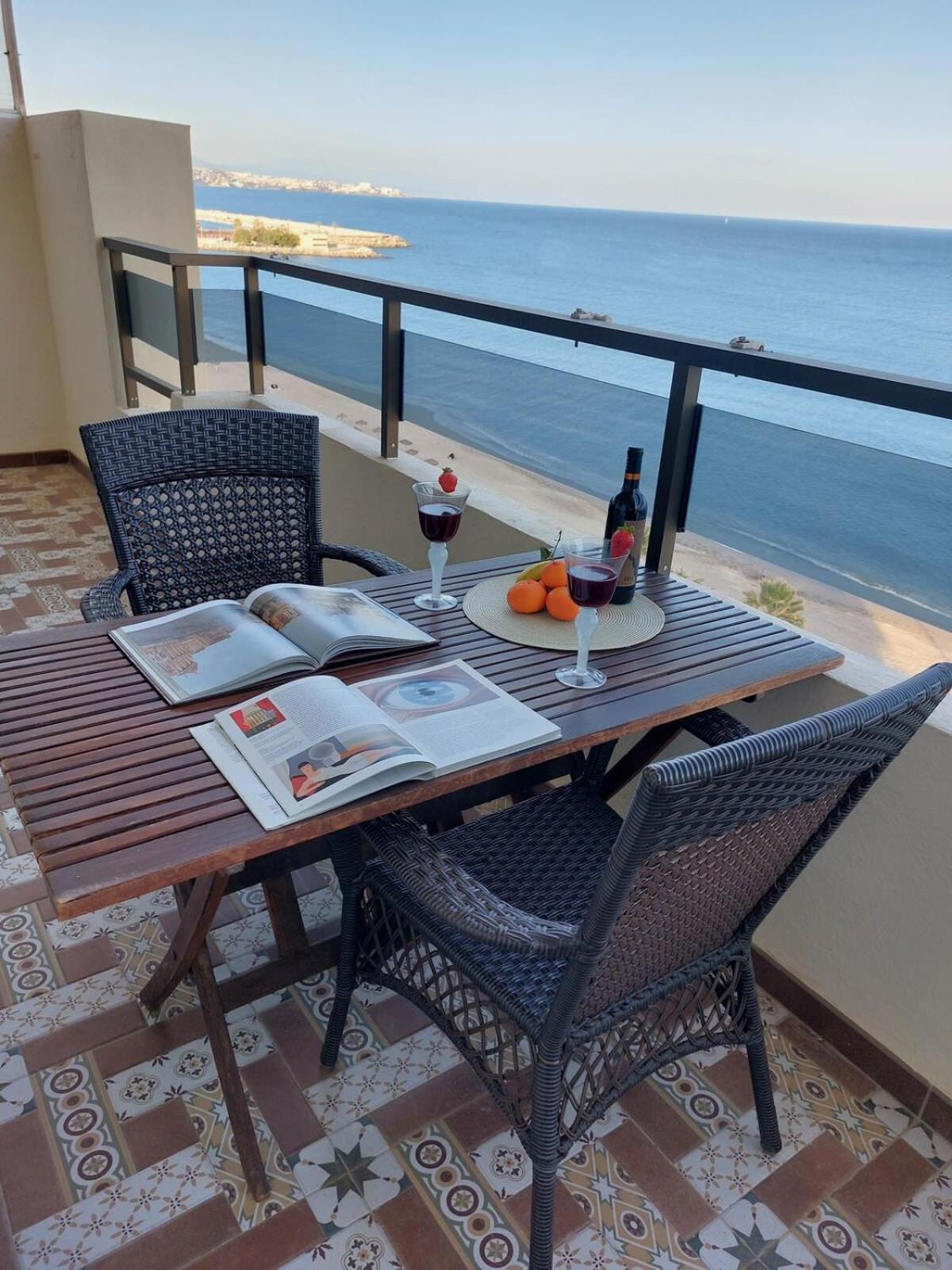 Paseo Del Rey - Fuengirola 2 Bedrooms Oceanfront Apartment 외부 사진